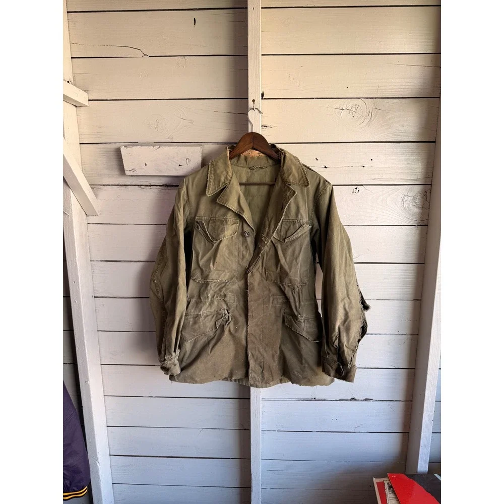Vintage US Military M-1943 Field Jacket Olive Drab M43 Combat Coat Thrashed